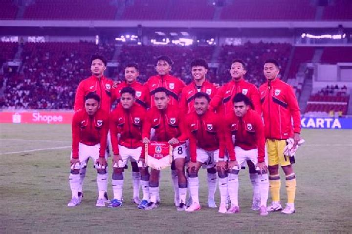 Escorts Bagan Hulu Baru, Indonesia — Local Companions