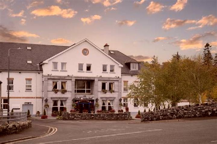 Escorts Ballybofey, Ireland — Local Companions