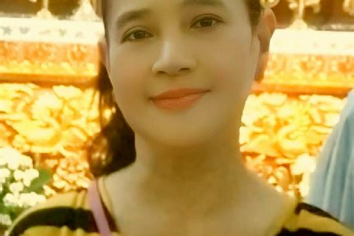 Escorts Bangonay, Philippines — Local Companions