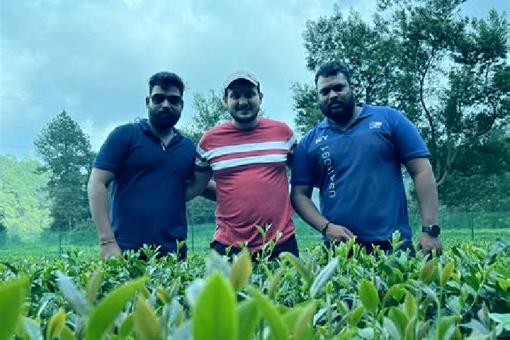 Escorts Bantval, India — Local Companions