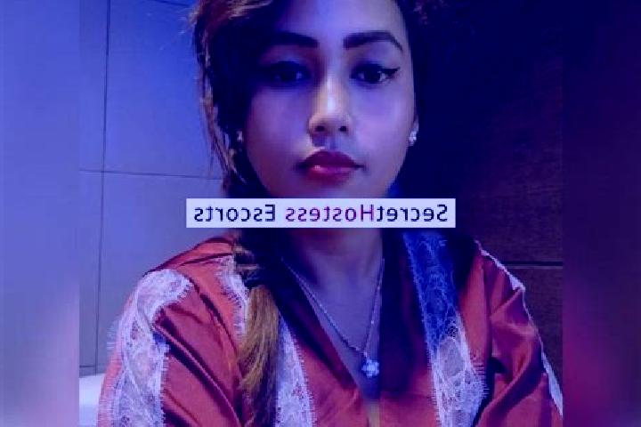 Escorts Baranusa, Indonesia — Local Companions