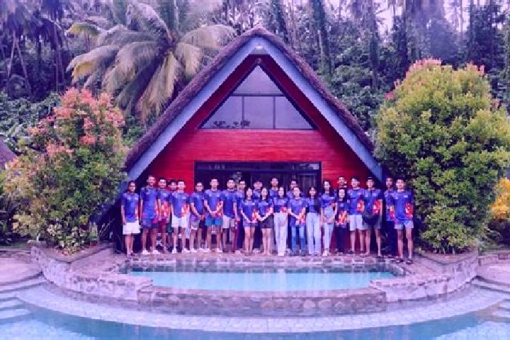 Escorts Barcelona, Philippines — Local Companions