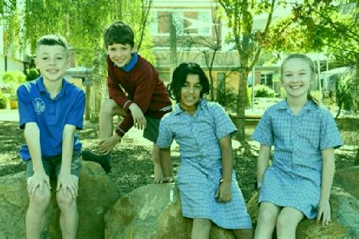 Escorts Bardon, Australia — Local Companions