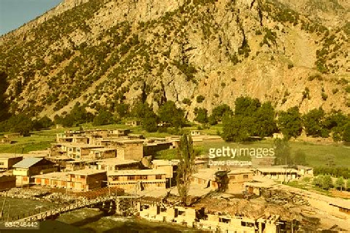 Escorts Barg-e Matal, Afghanistan — Local Companions