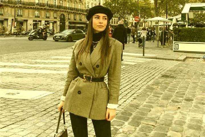 Escorts Barret, France — Local Companions
