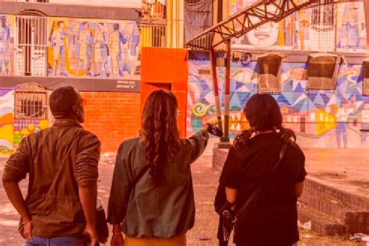 Escorts Barrio del Gigante, Mexico — Local Companions