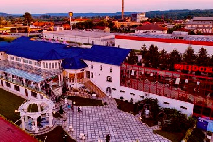 Escorts Batanii Mici, Romania — Local Companions