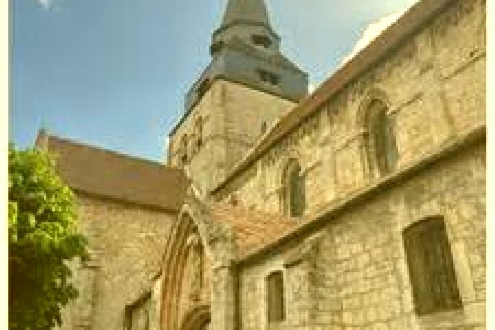 Escorts Bazincourt-sur-Epte, France — Local Companions