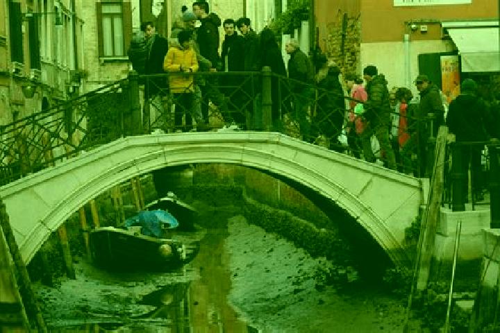 Escorts Bedizzano, Italy — Local Companions