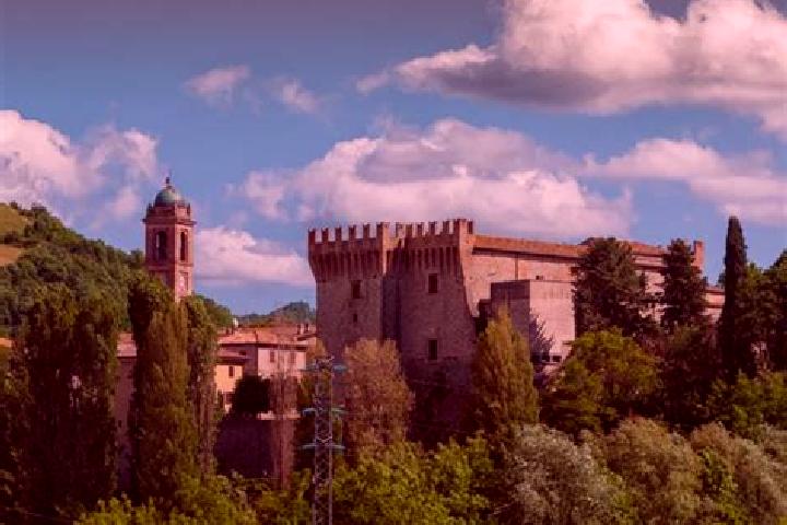 Escorts Belforte, Italy — Local Companions
