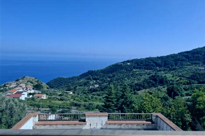 Escorts Belmonte Calabro, Italy — Local Companions