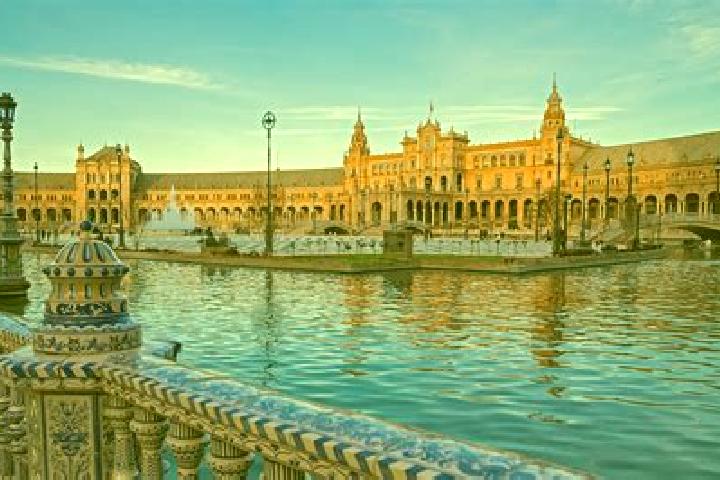 Escorts Benacazon, Spain — Local Companions