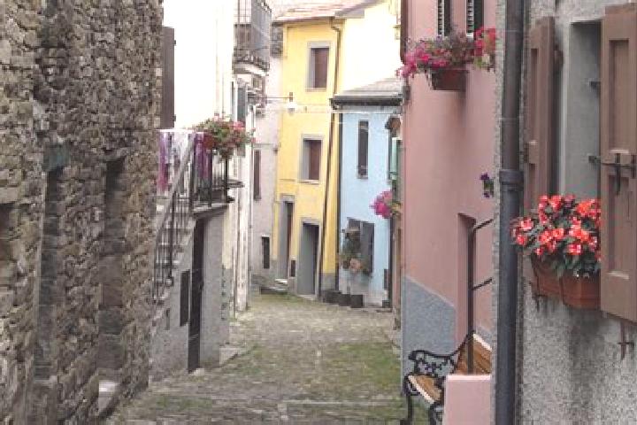 Escorts Berceto, Italy — Local Companions