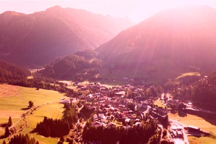 Escorts Berguen, Switzerland — Local Companions