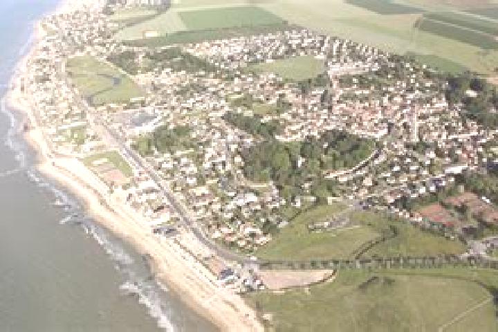 Escorts Bernieres-sur-Mer, France — Local Companions