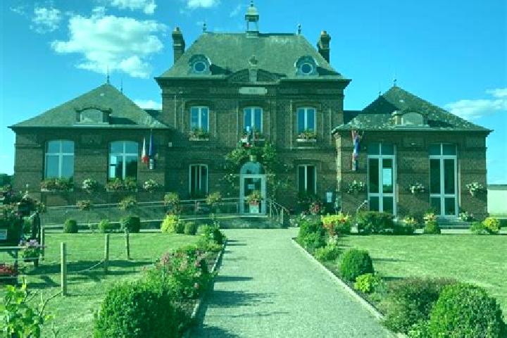 Escorts Berville-sur-Seine, France — Local Companions