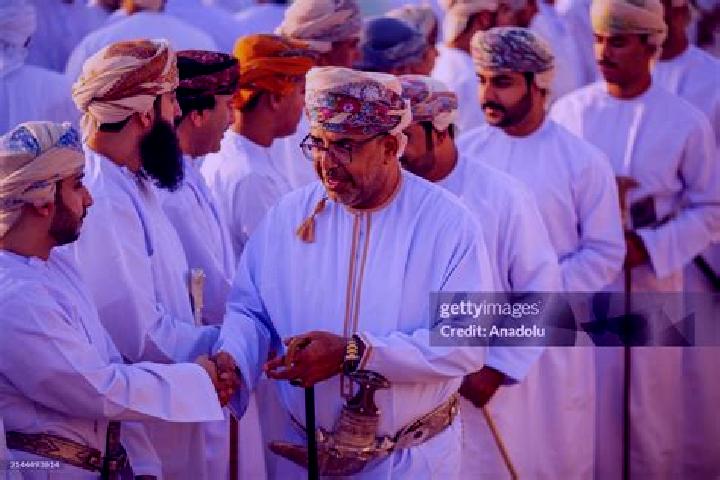 Escorts Bidbid, Oman — Local Companions