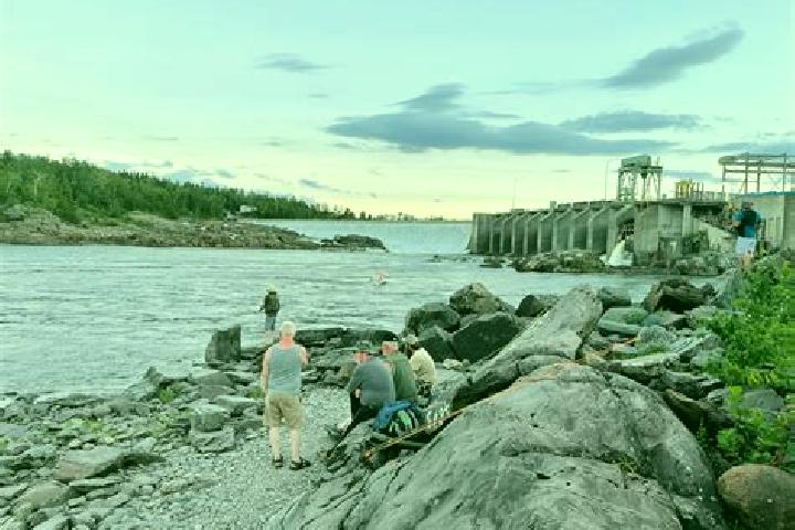 Escorts Bishop s Falls, Canada — Local Companions