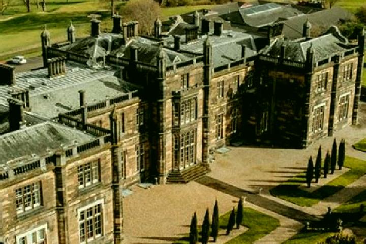 Escorts Bishopton, United Kingdom — Local Companions