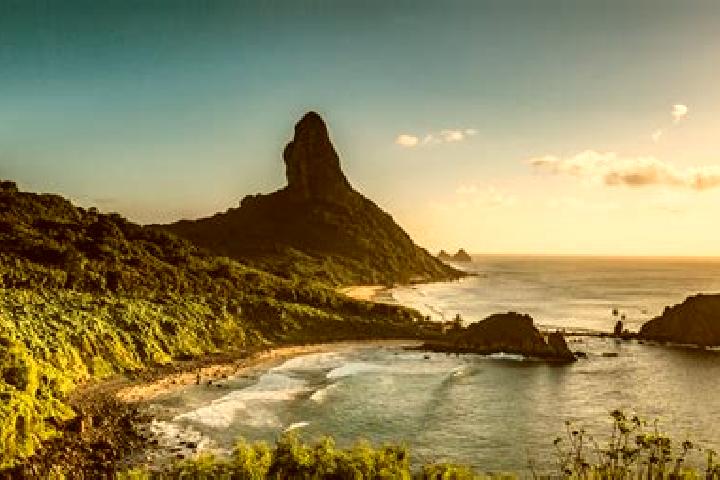 Escorts Bituruna, Brazil — Local Companions
