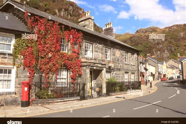 Escorts Blaenau-Ffestiniog, United Kingdom — Local Companions