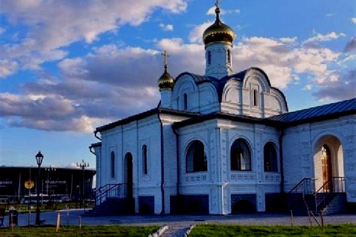 Escorts Blagodatnoye, Russia — Local Companions