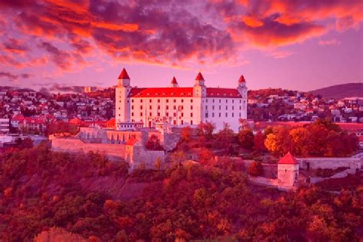 Escorts Bobot, Slovakia — Local Companions