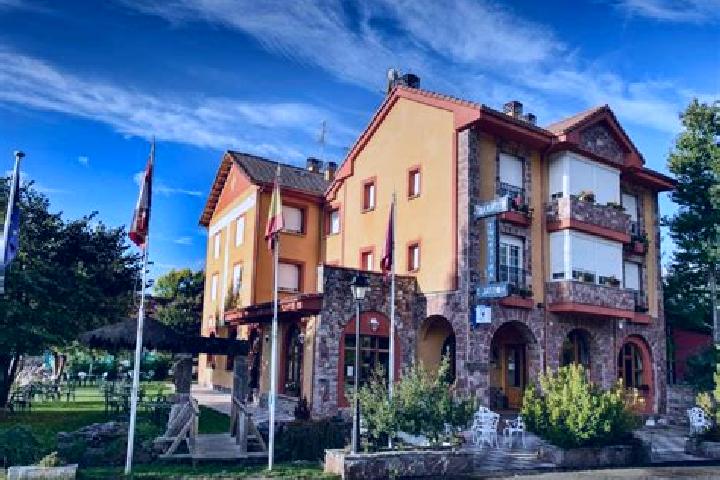 Escorts Boca de Huergano, Spain — Local Companions