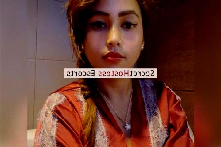 Escorts Bolou, Indonesia — Local Companions