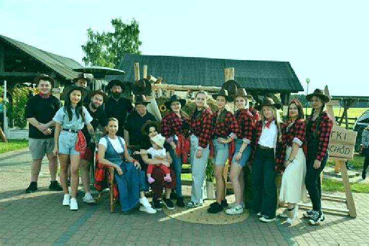Escorts Bolszewo, Poland — Local Companions