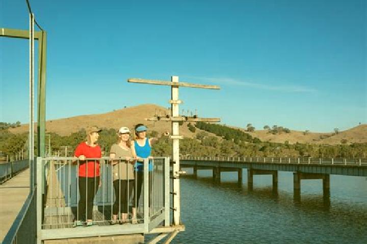 Escorts Bonnie Doon, Australia — Local Companions
