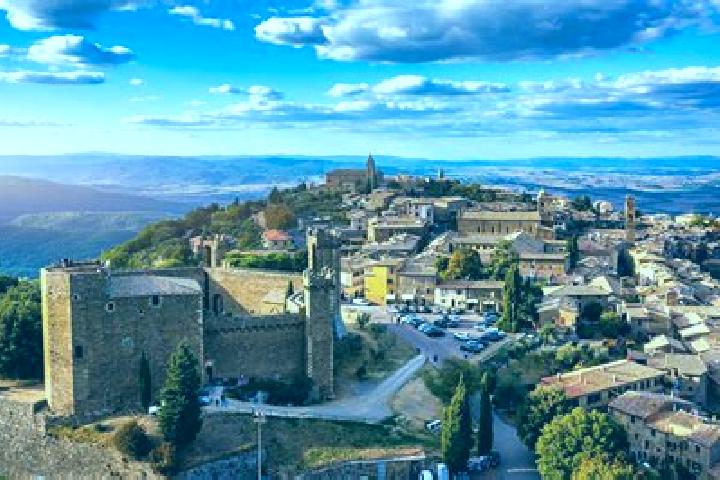 Escorts Borgo Carso, Italy — Local Companions