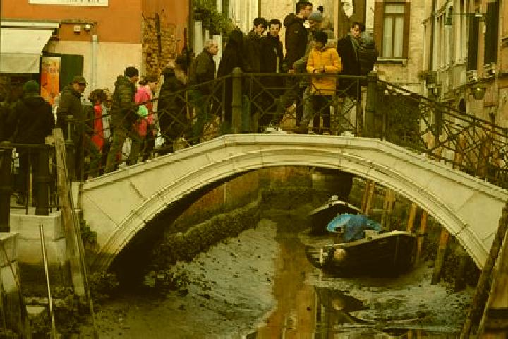 Escorts Boscochiaro, Italy — Local Companions