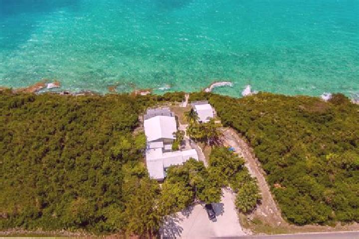 Escorts Bottle Creek Settlements, Turks and Caicos Islands — Local Companions