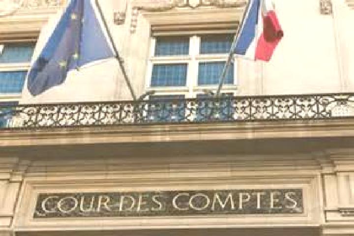 Escorts Bourg-des-Comptes, France — Local Companions