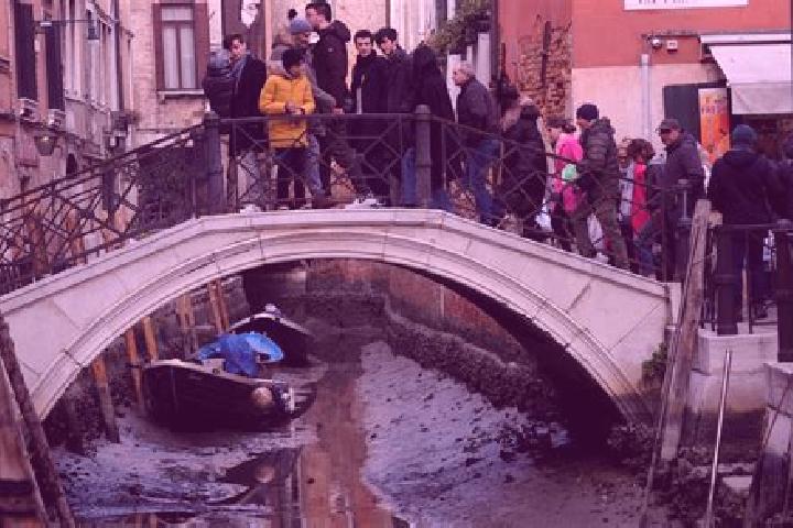 Escorts Boves, Italy — Local Companions