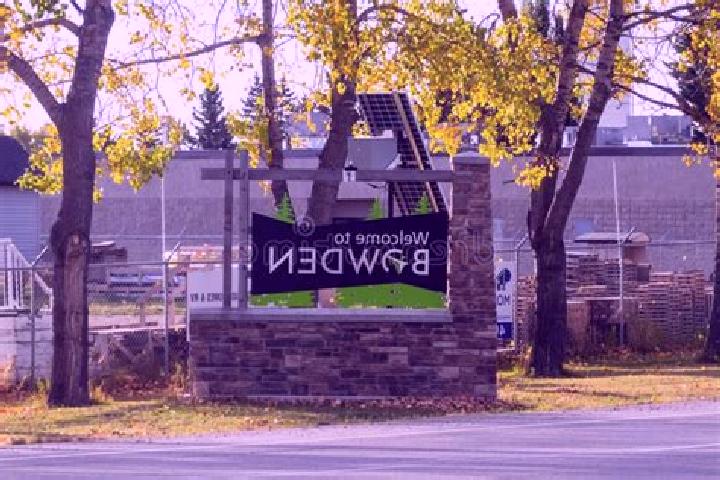 Escorts Bowden, Canada — Local Companions