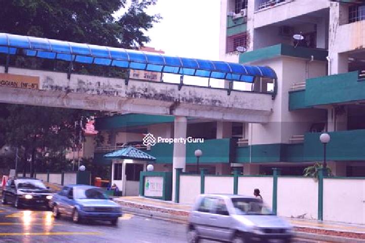 Escorts Brickfields, Malaysia — Local Companions