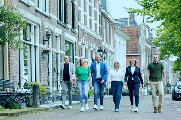 Escorts Broeksterwald, Netherlands — Local Companions