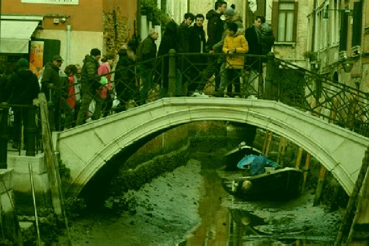 Escorts Brosso, Italy — Local Companions