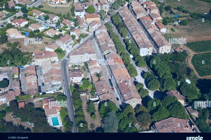 Escorts Brue-Auriac, France — Local Companions