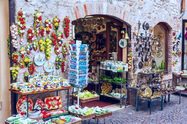 Escorts Buccino, Italy — Local Companions