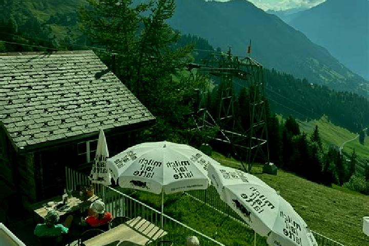 Escorts Burglen, Switzerland — Local Companions