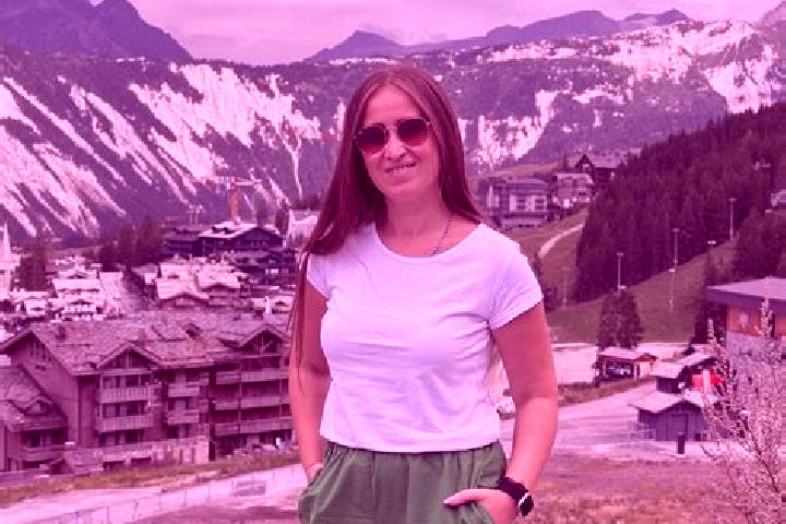 Escorts Bushtyno, Ukraine — Local Companions