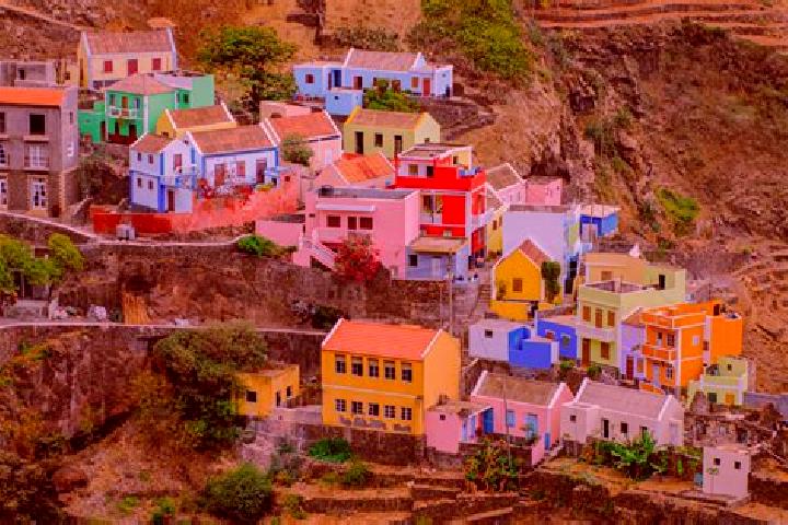 Escorts Calabaceira, Cape Verde — Local Companions