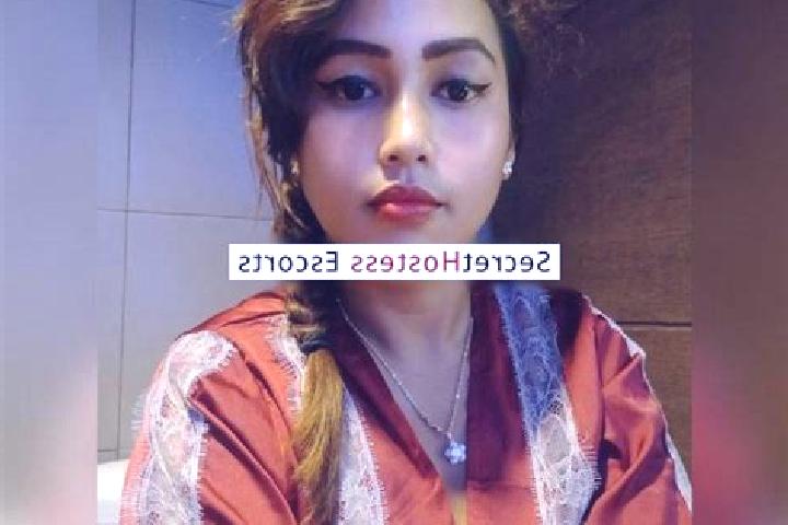 Escorts Calingcing, Indonesia — Local Companions