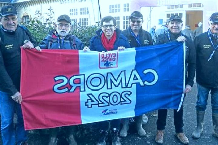 Escorts Camors, France — Local Companions