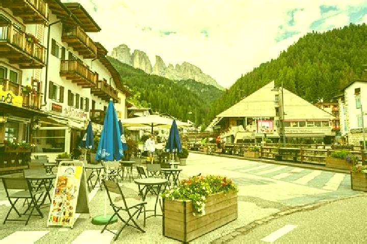 Escorts Campitello di Fassa, Italy — Local Companions
