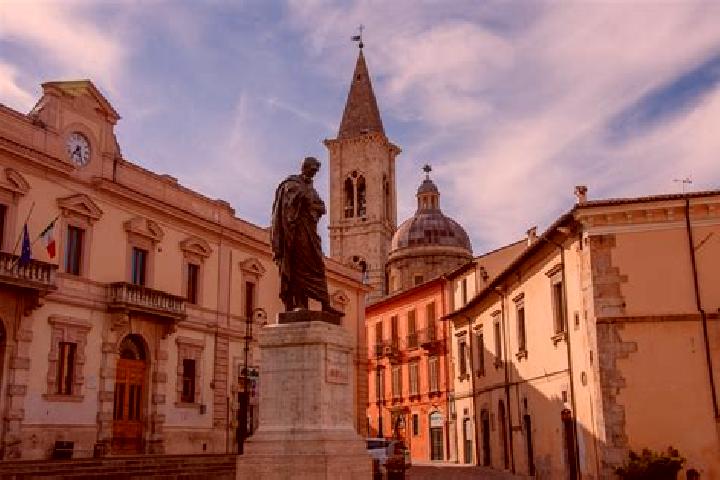 Escorts Camporotondo Etneo, Italy — Local Companions