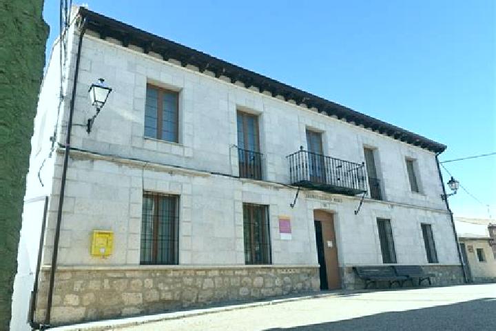 Escorts Canillas de Esgueva, Spain — Local Companions